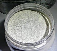 Detoxifying 100% Bentonite Clay 16 oz.