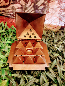 Solid Brass 9 Pyramid Cone burner